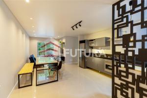 Predio a 150 mts da praia de Bombinhas