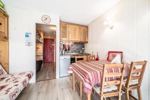 Appartements Les Pralyssimes 462 : photos des chambres