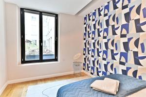 Appartement 3 chambres Paris 2ème - III