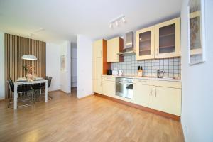 Favorite Stays - Neuss Furth