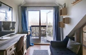 3 Bedroom Stunning Home In Hundested