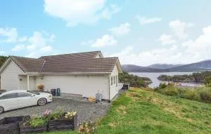 5 Bedroom Cozy Home In Valevåg - Utbjoa