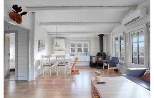 Lovely Home In Holbæk With Wifi