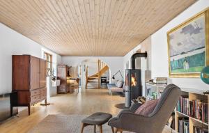 4 Bedroom Gorgeous Home In Nørre Alslev