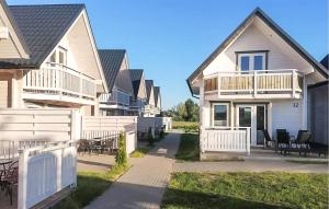 Amazing Home In Sarbinowo With Wifi