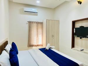 Agariya Pool Villa near Lake pichola