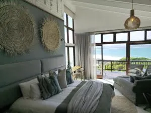 Shaloha Guesthouse on Supertubes - Jeffreys Bay