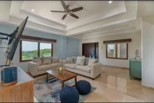 Coral Paradise - Crawfish Rock