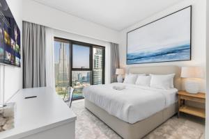 Full Fountain and Burj View - 3BR Burj Royale