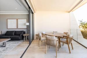 Mistiq Cabo - 6-8 Guests