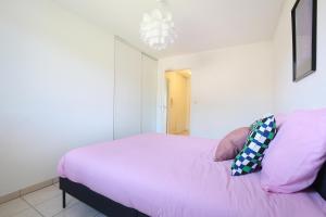 Appartements Berges du Midi - Piscine Parking : photos des chambres