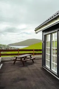 Á Snætu - Serene Village Stay Surrounded by Nature - Kvívík