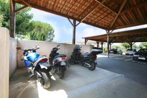 Appartements Berges du Midi - Piscine Parking : photos des chambres