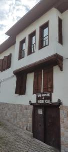Efe Guest House