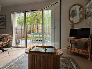 3 pièces avec grande terrasse, entre port et hyper centre