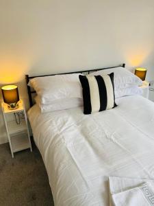 Modern flat with free parking close to Birmingham Centre