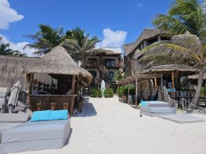 chay Bright Eco Chic studio in Tulum Beach Access!