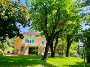 Villa La Selva avec Jacuzzi et vue panoramique - Saint-Chef