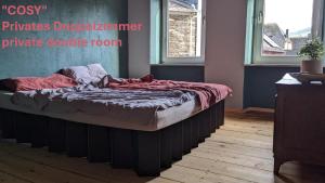 Monkey Factory - Mini Home-Stay Hostel