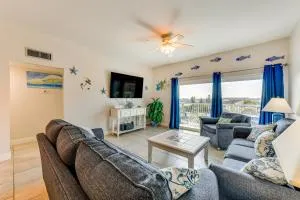Oceanfront Redington Shores Retreat Beach Access! - Conch Key