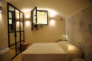 DomusLatina Monti - Luxury stay in the heart of Rome
