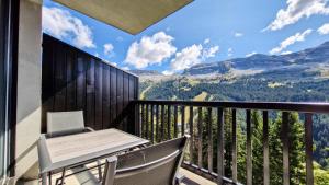 Résidence Les Pleiades - Appartement lumineux · Centre station · Balcon MAE-7393