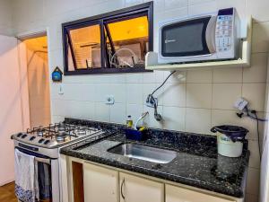 R12 · 2 Quadras da Praia