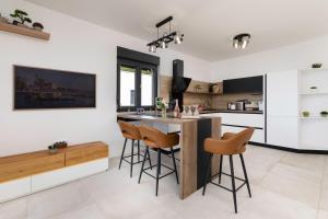 Cassiopeia - Seaside Retreat