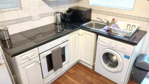 Spacious Studio Flat - Camden Kings Cross Zone 1