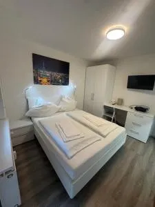 Tolle FeWo direkt am Campus 24-7 Checkin - Westheim