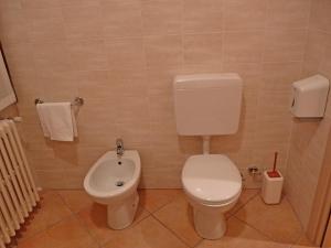 Economy Triple Room