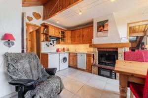 Résidence La Vizelle - Appartement 4 pièces cabine 6 personnes situé à Meribel altitude 1600 proche des pistes et des commerces MAE-8961