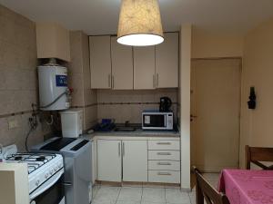 Depto de 1 dormitorio en Blvd. San Juan cerca de La Cañada