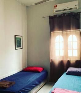 Hj Hassan Guest House Bungalow B