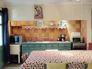 Maison Vintage - Clim - Wifi - Parking dans la rue