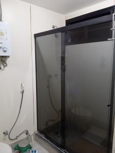 Residencial com Serviço