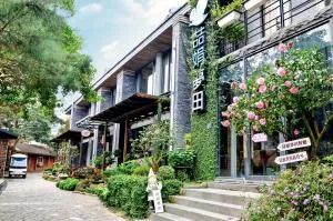 Zhe Juan Meng Tian - Shih-pi-k'eng