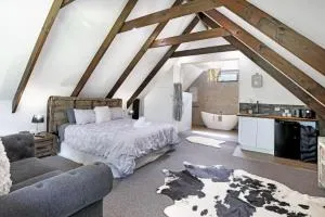 Luxury Nature Escape in Jervis Bay - Basin View