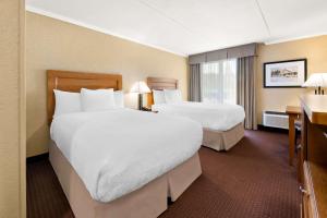 Best Western Plus NorWester Hotel & Conference Centre