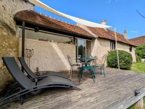 Gîte de charme avec piscine au cœur de la Brenne, idéal pour nature et détente - FR-1-591-288