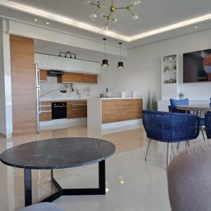 Grand Appartement Vue Mer, Balcon & Parking privé