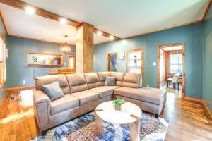 about 2 Mi to Lake Michigan Home with Furnished Deck! - LaPorte