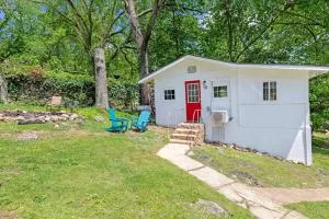 Historic Water's Edge Cottage 10 - Ava