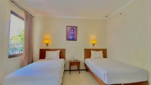 pia hotel cirebon - Tangkil