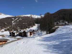 Appartement moderne 2 pièces 6 personnes avec piscine, sauna, hammam, wifi et animaux admis - FR-1-322-644