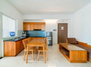 Oceanus MT Vien Trieu Thai Ha Hotel & Apartment