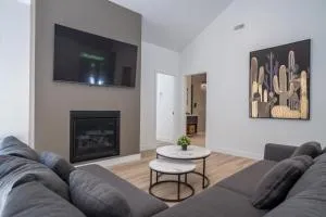 L'Atmosphère Chalet neuf avec piscine spa près de Tremblant - LʼOrignal