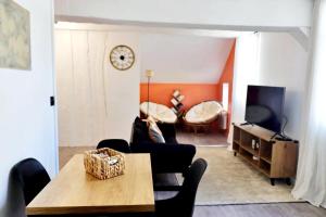 Appartements Liz Suite - T2 - Wifi - Queen size : photos des chambres