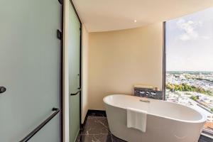 Charmant Suites a Boutique Hotel Can Tho