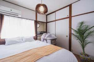 House YOYOGI Park, Shibuya Area, 4 Minutes to Yoyogi Park, 4-Bedroom, Sleeps 8